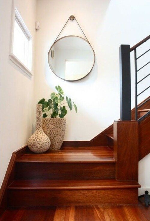 A minimalist modern display